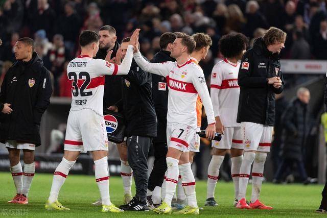 乐鱼在线娱乐-斯图加特客场力克对手，取得胜利