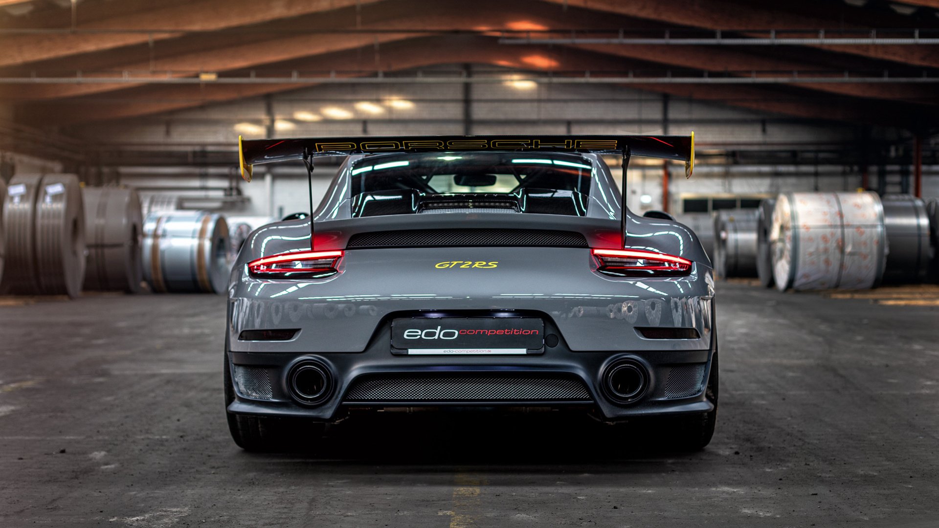 乐鱼体育APP下载-绿茵场上的双重奏，贝林厄姆的存在感艺术与苏格兰的战术横扫